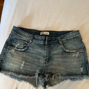 zara denim shorts size 38/6